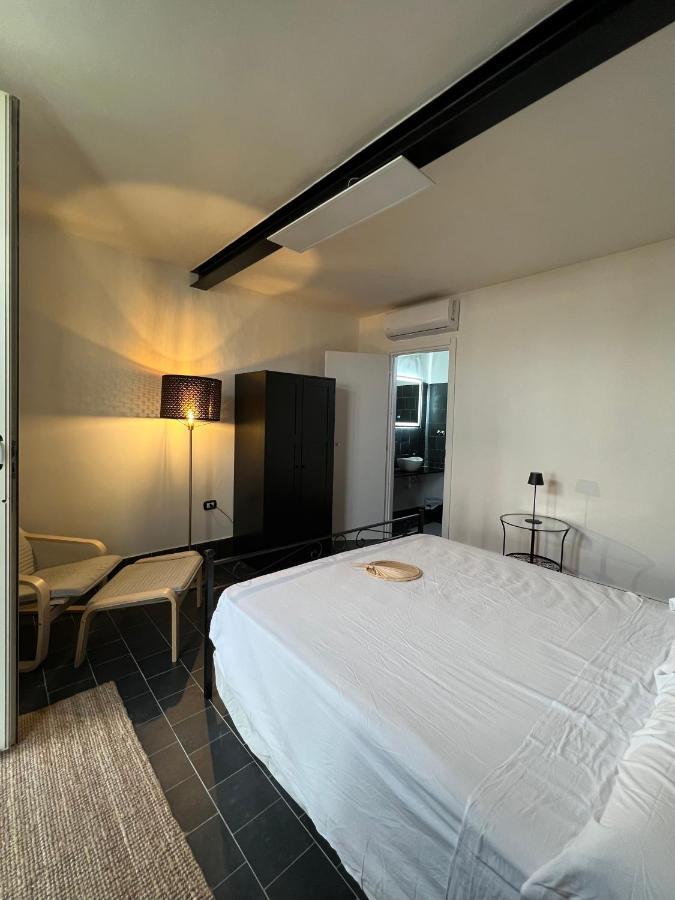 Beach Suites - By Lido Scalzone Castel Volturno Eksteriør billede